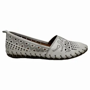 Everly Women's Luna 03 Slip Ons- White