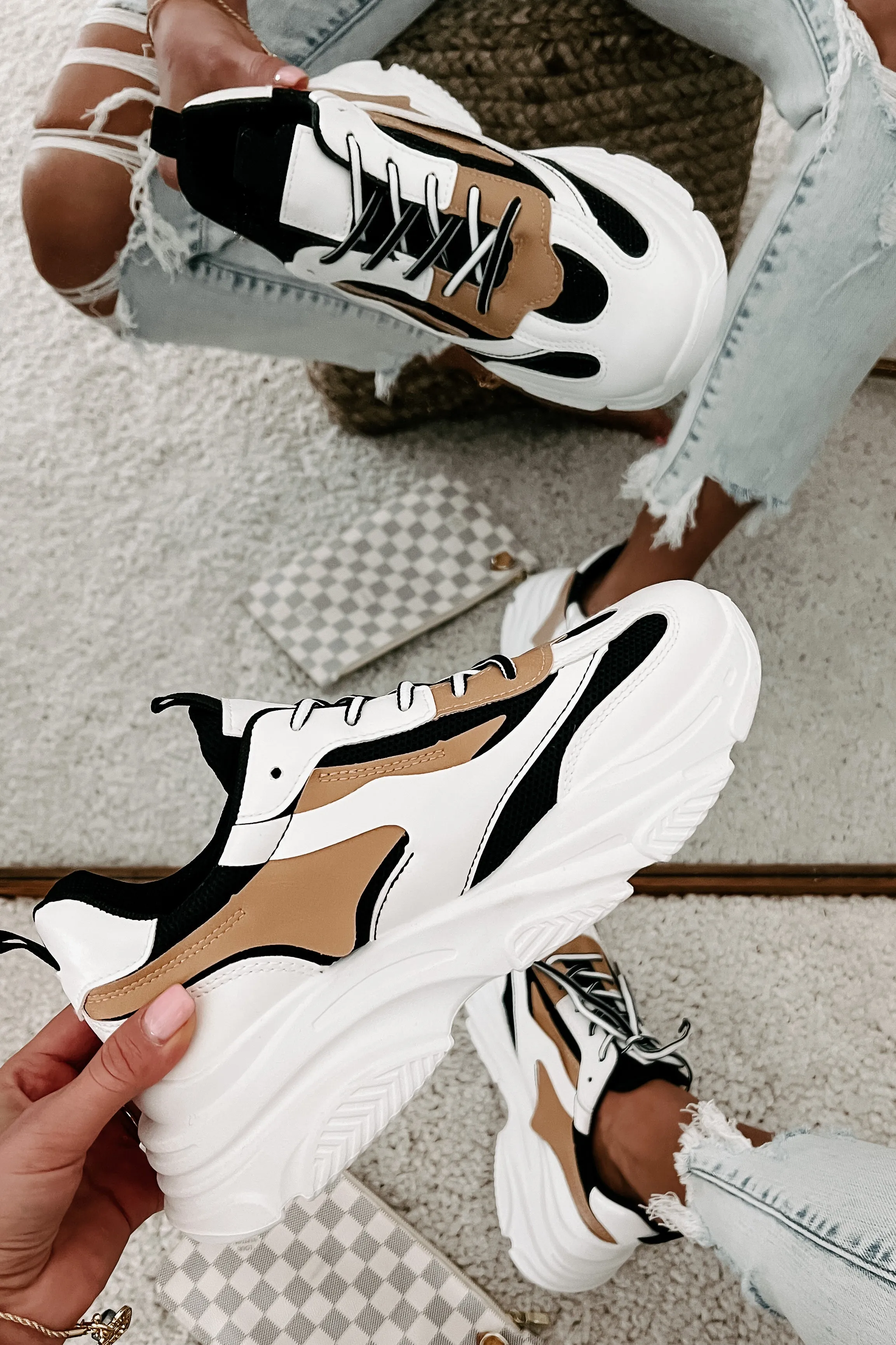 Trend Tracker Chunky Dad Sneakers (Black/White/Tan)